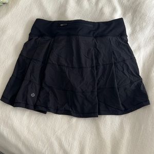 Lululemon Pace Rival Mid-Rise Skirt
Long
